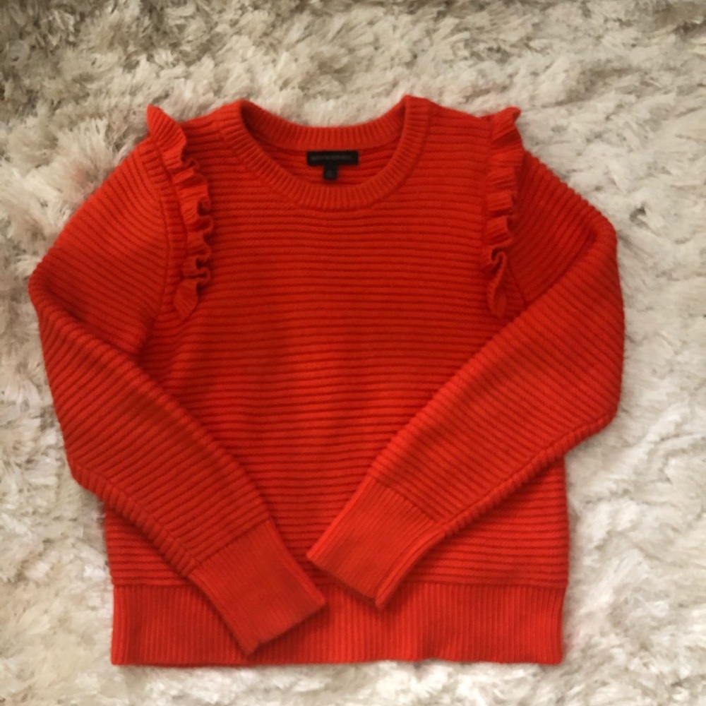 Banana Republic Ruffle sweater, L